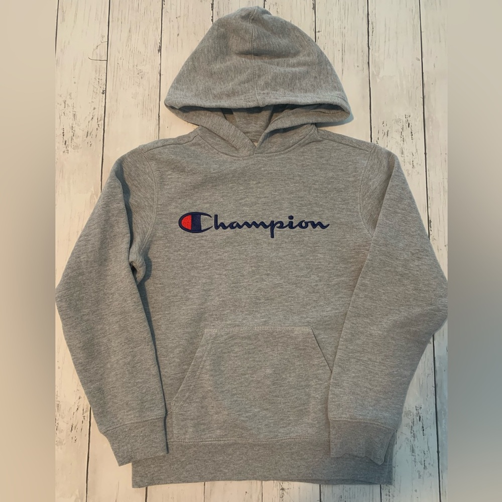 Champion hoodie SZ Medium
